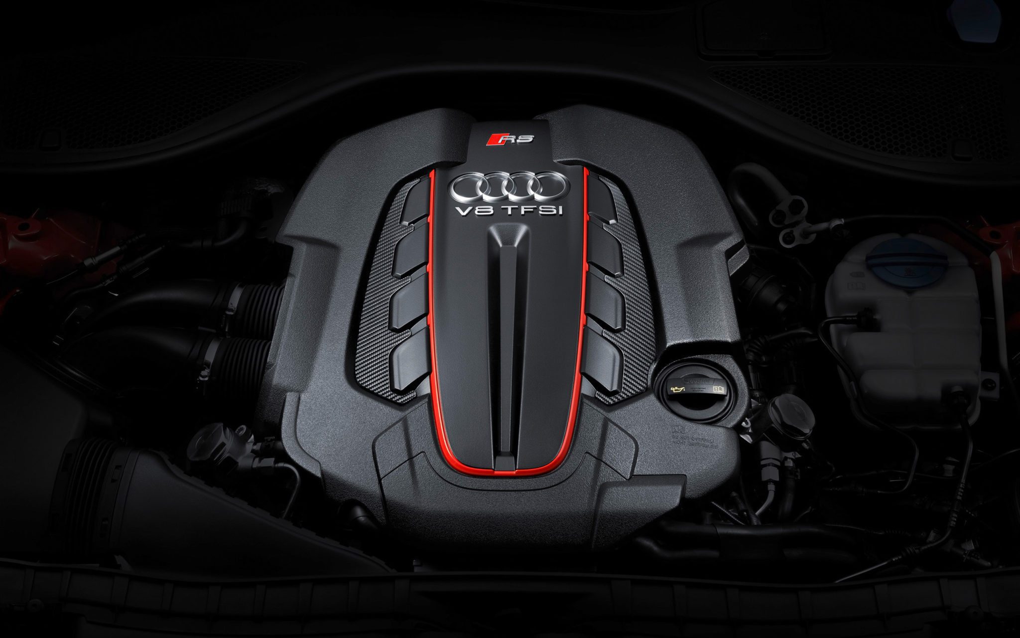 2016-Audi-RS6-Avant-Performance-Details-