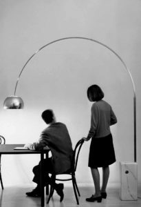Mame Design: 100x100 Achille Castiglioni, il bambino del design. Lampada Arco. Castiglioni per Flos, 1962