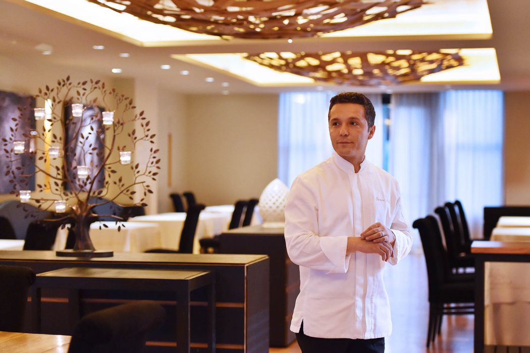 Guida Michelin 2022: Tre Olivi, ristorante dello chef Giovanni Solofra, passa da zero a due stelle